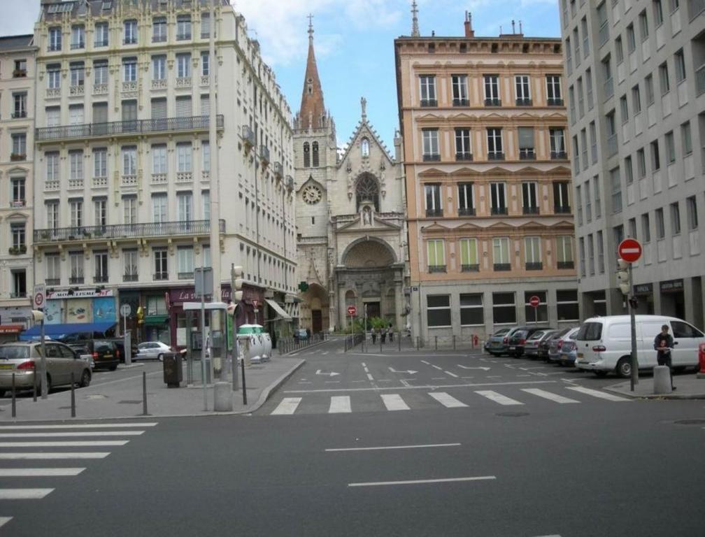 Ibis Styles Lyon Centre Confluence Hotell Exteriör bild