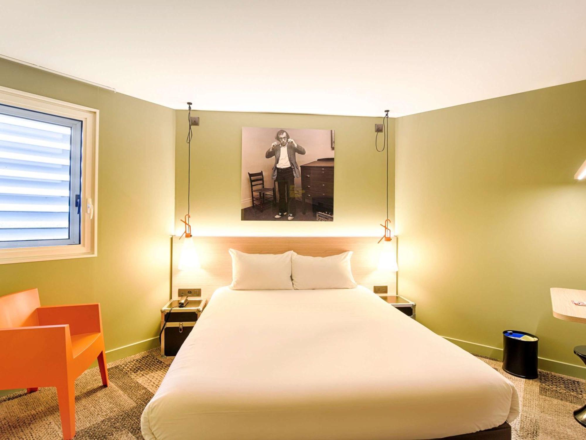 Ibis Styles Lyon Centre Confluence Hotell Exteriör bild